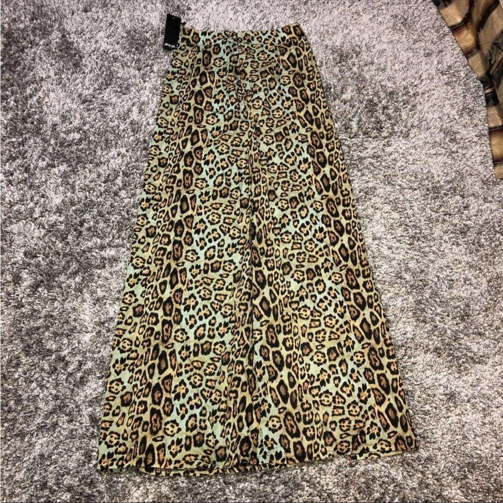 Nasty Gal Womens Green Leopard Print Maxi Skirt 2